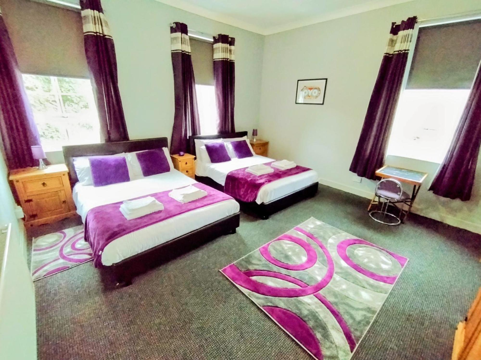 Oyo Gin House Hotel Greenock