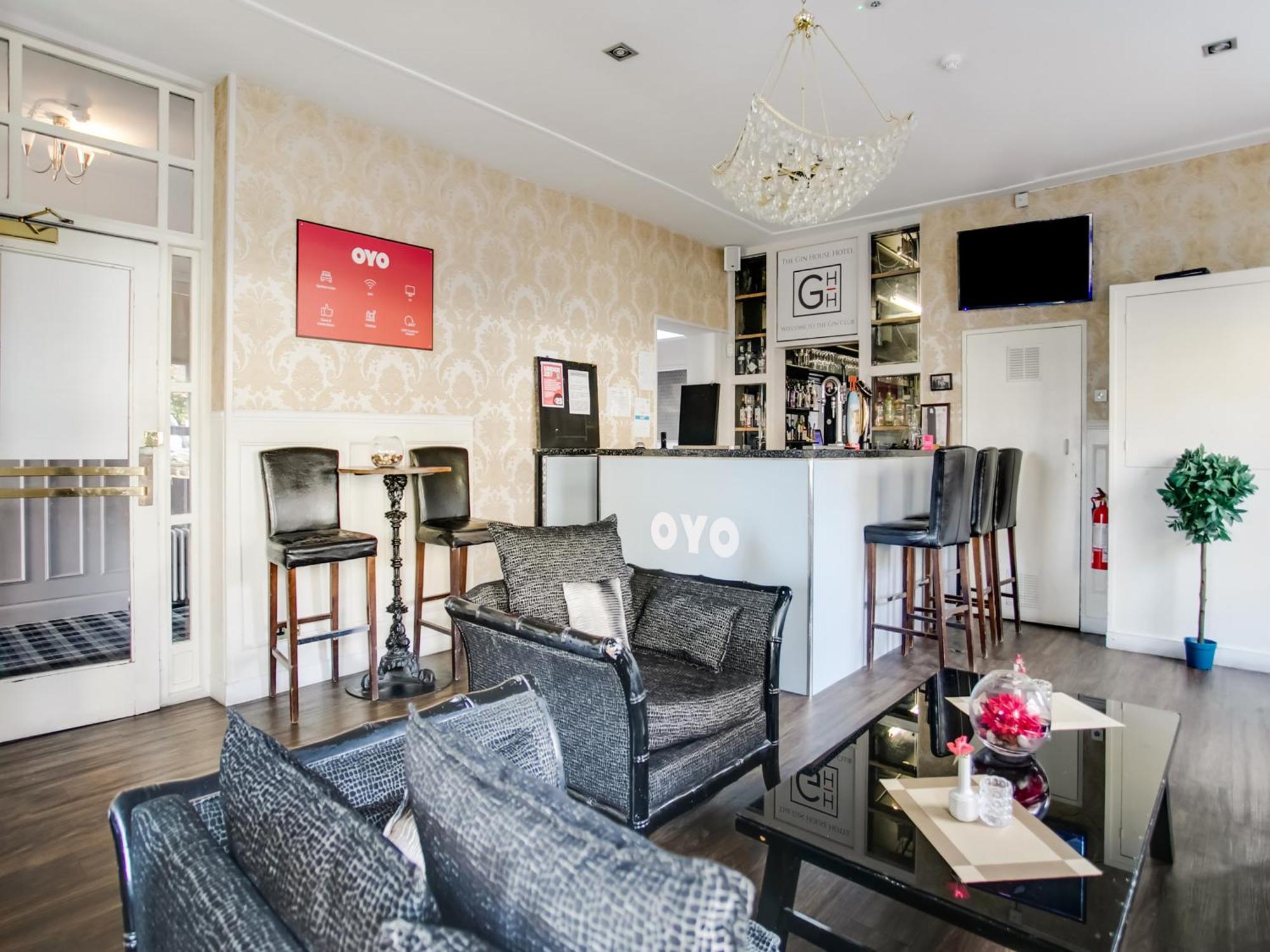 Oyo Gin House Hotel