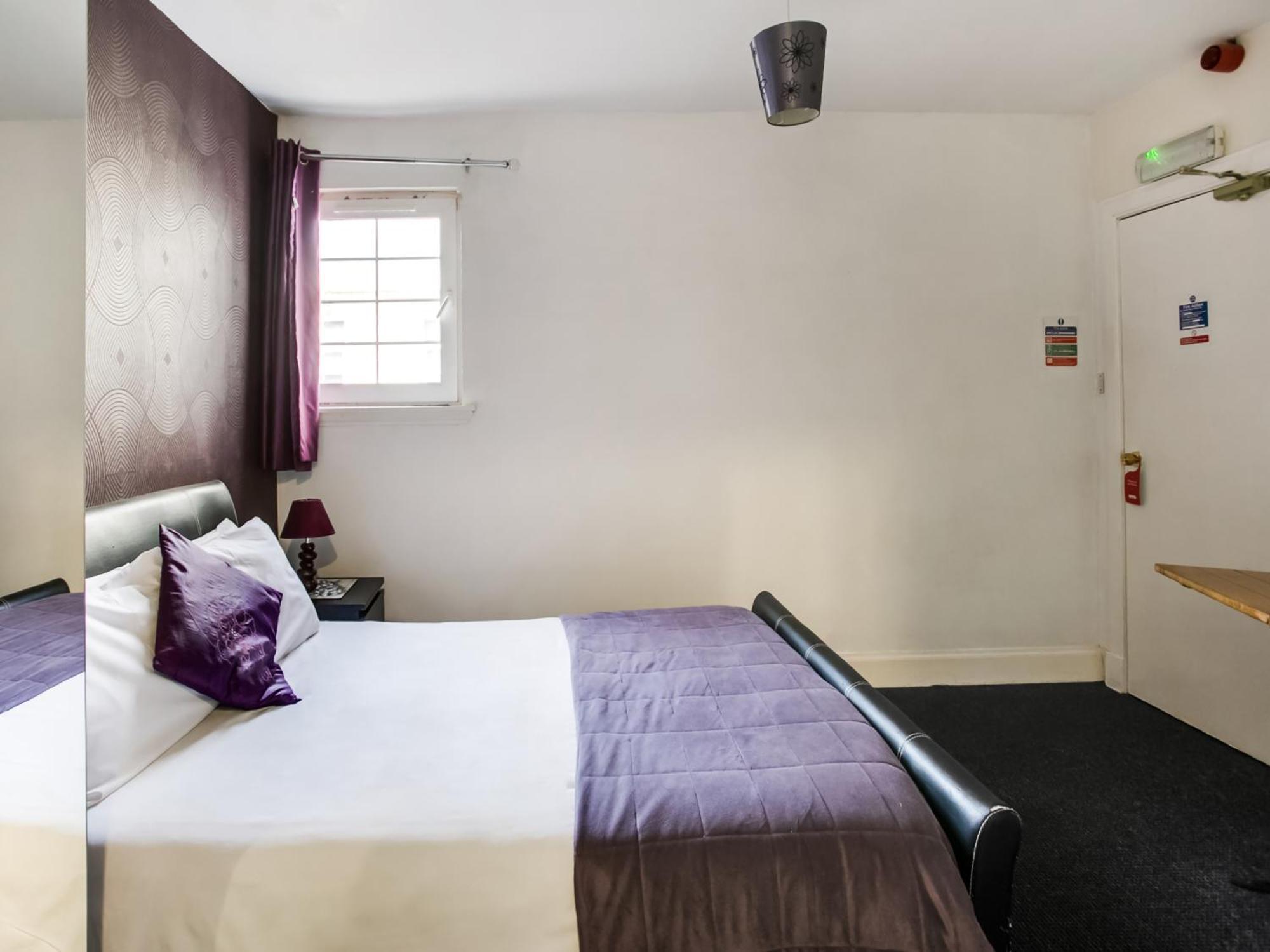 Hotel Oyo Gin House